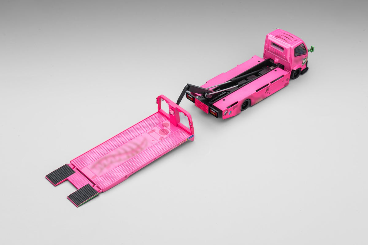 Mega Gear 1:64 Custom Hauler Pink Dino Roxy