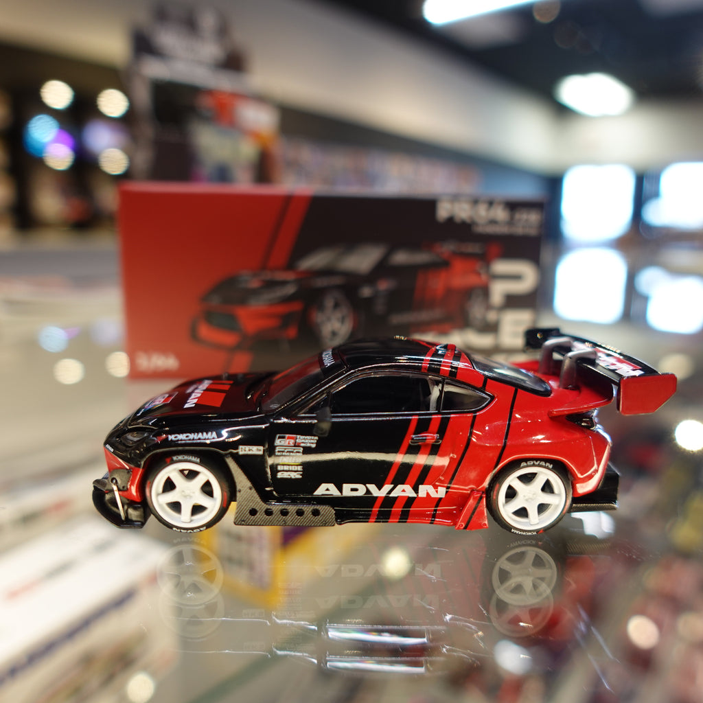 Pop Race P^64-228 Pandem GR 86 Advan 1/64 Scale