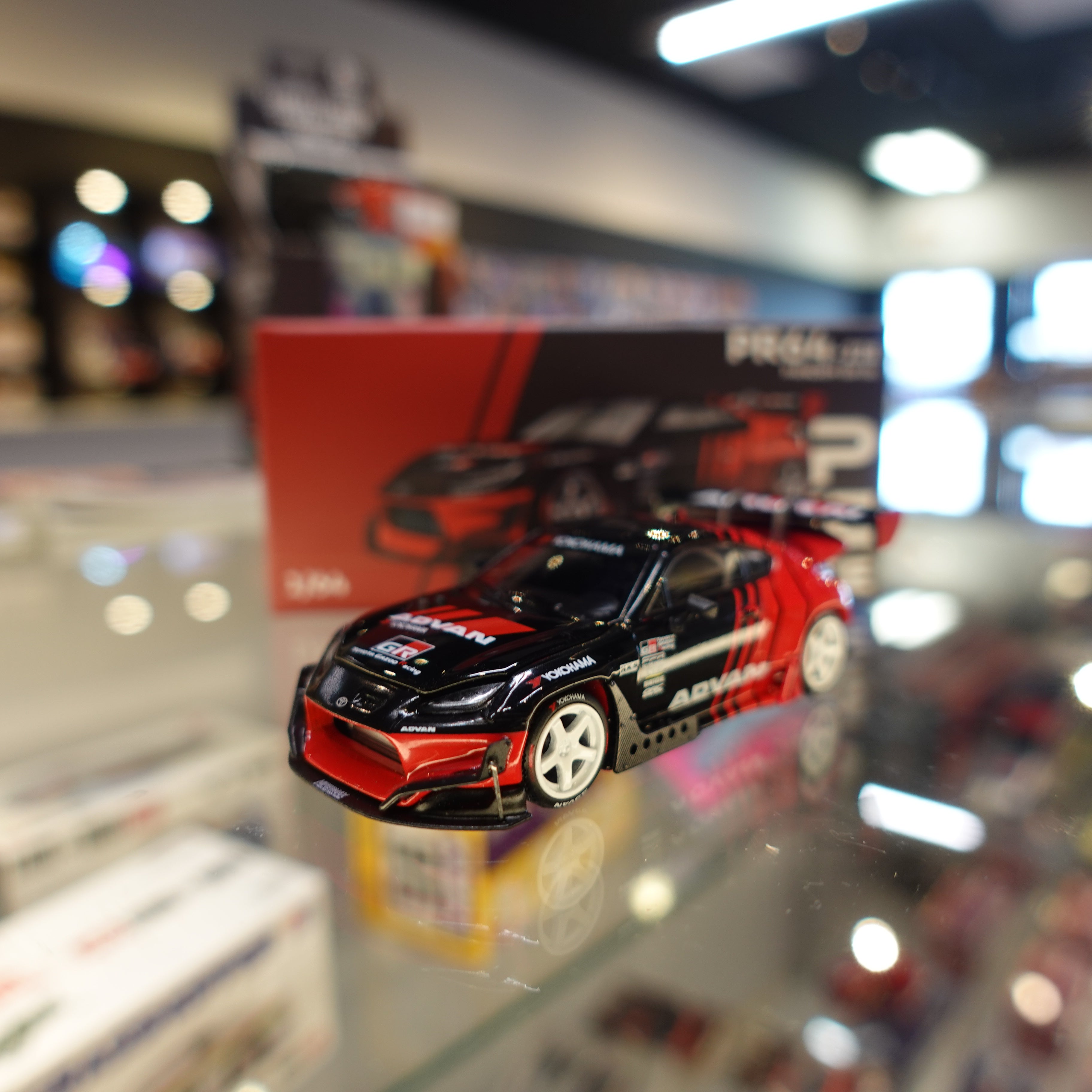 Pop Race P^64-228 Pandem GR 86 Advan 1/64 Scale