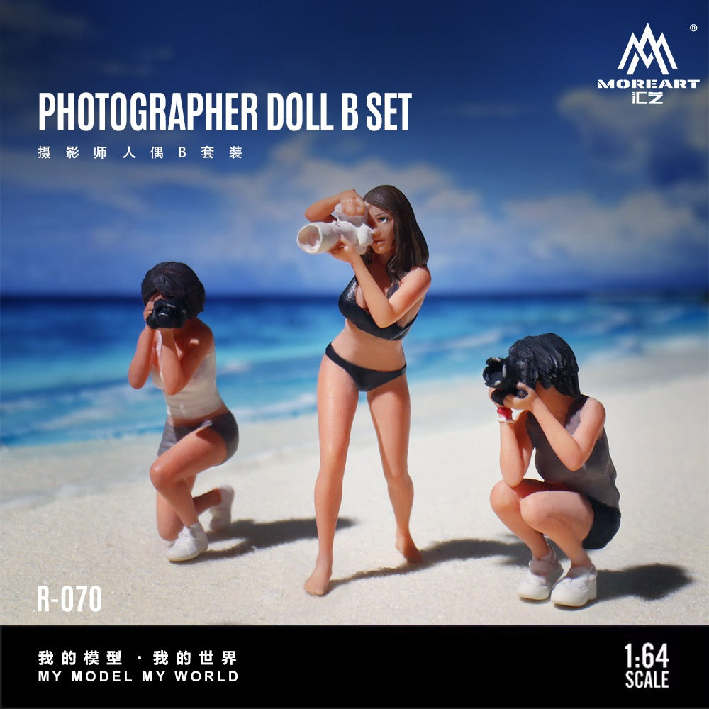 MoreArt Photographer Girls Figure set B MO223070