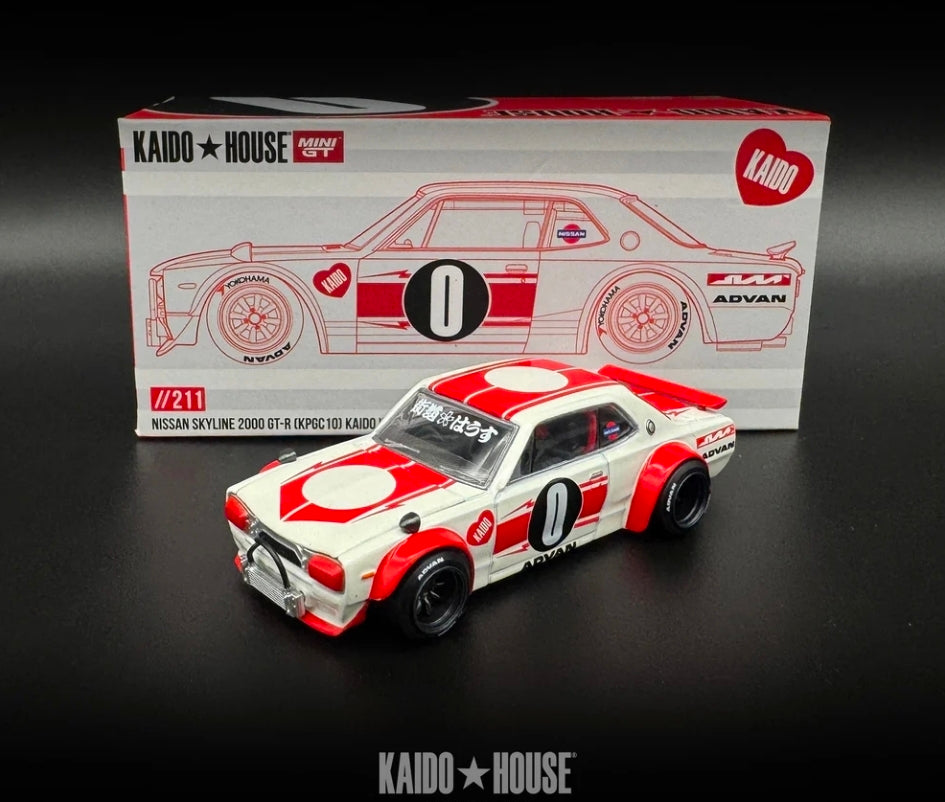 Kaido House x Mini GT 1:64 Nissan Skyline 2000GT-R (KPGC10) Kaido Works V2 – White