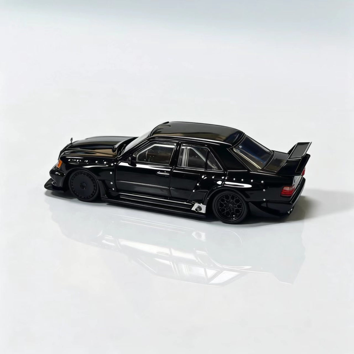 Rhino Model 1:64 Modified Mercedes Benz 190E