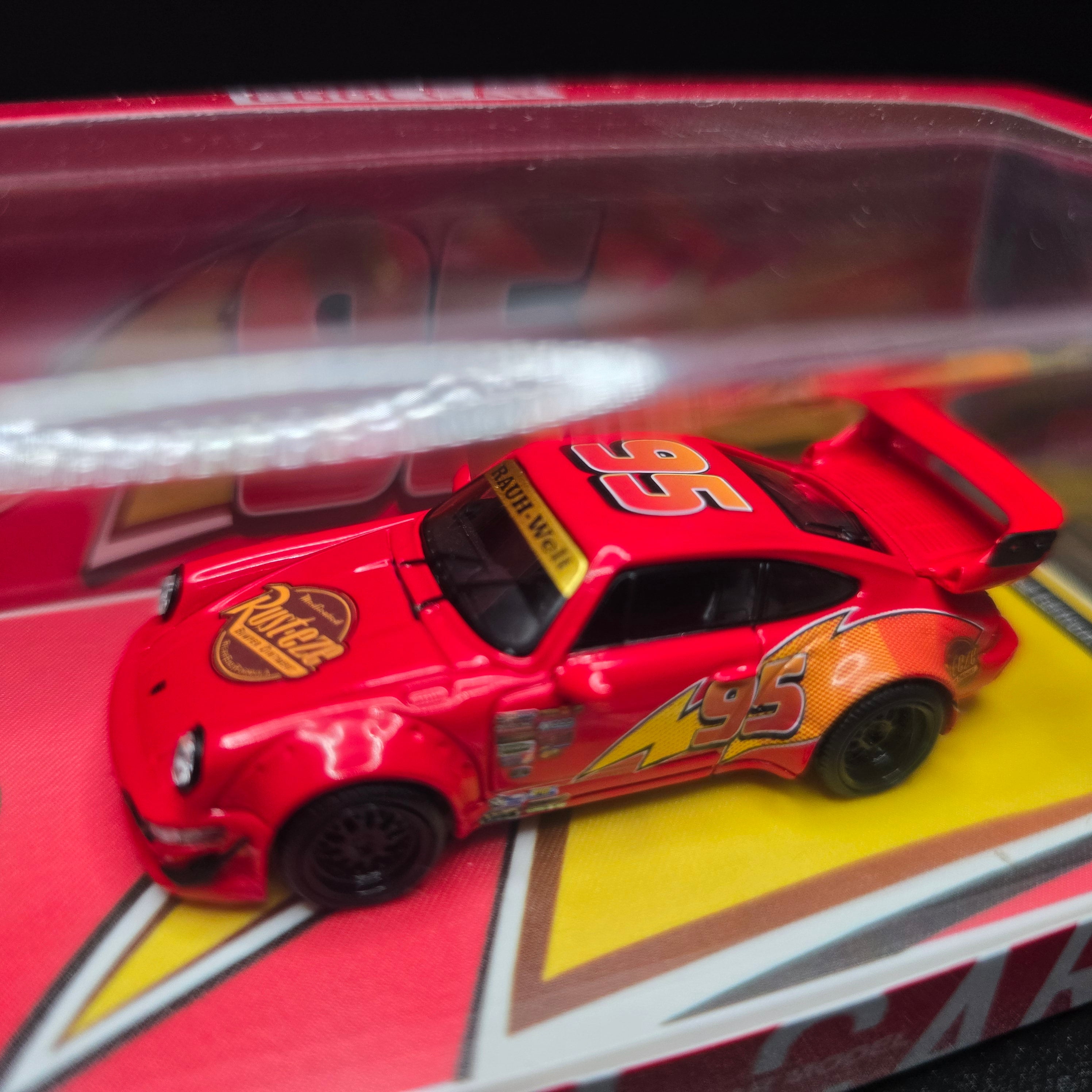Cool Car 1:64 Porsche 964 Lightning McQueen Livery