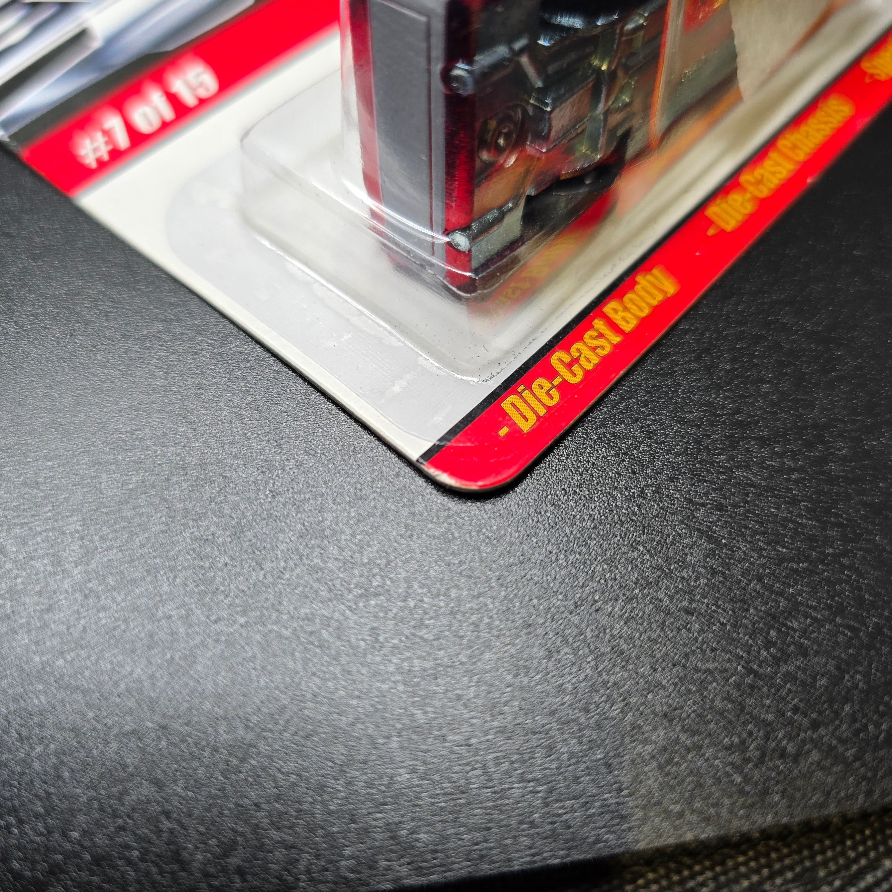 Hot Wheels Modern Classics 83 Silverado with Case