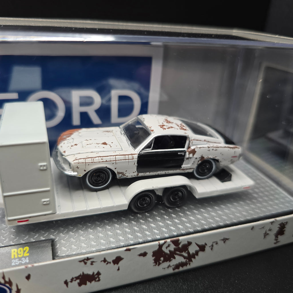 M2 Machines 1972 Ford F-250 Ranger 4X4 and 1968 Ford Mustang GT 390 R92