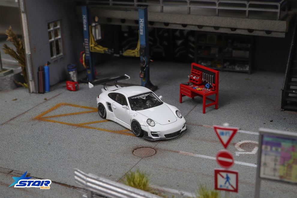 Star Model 1:64 Porsche 997 LBWK White
