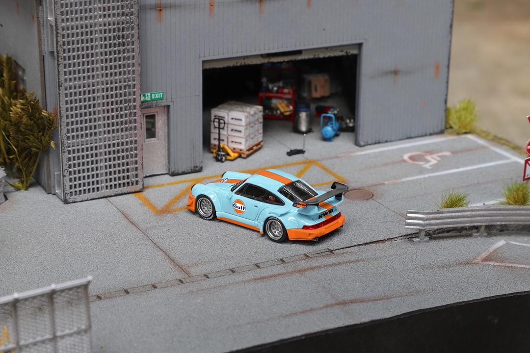 Star Model 1:64 Rauh-Welt Widebody Modified RWB 964 Gulf Livery