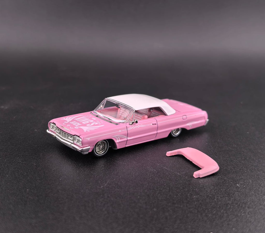 Fine Works 1/64 Chevy Impala West Coast Bouncing Cars Black Graffiti Ordinary