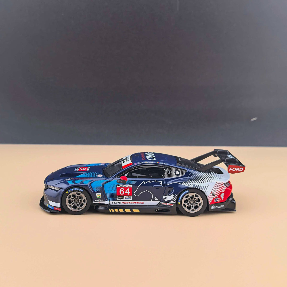 Elowen Art 1/64 Ford Mustang GT3 Race Car Model