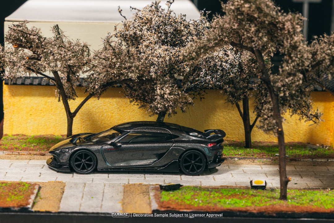 TARMAC WORKS GLOBAL64 1/64 Koenigsegg Gemera Grey T64G-TL053-GY