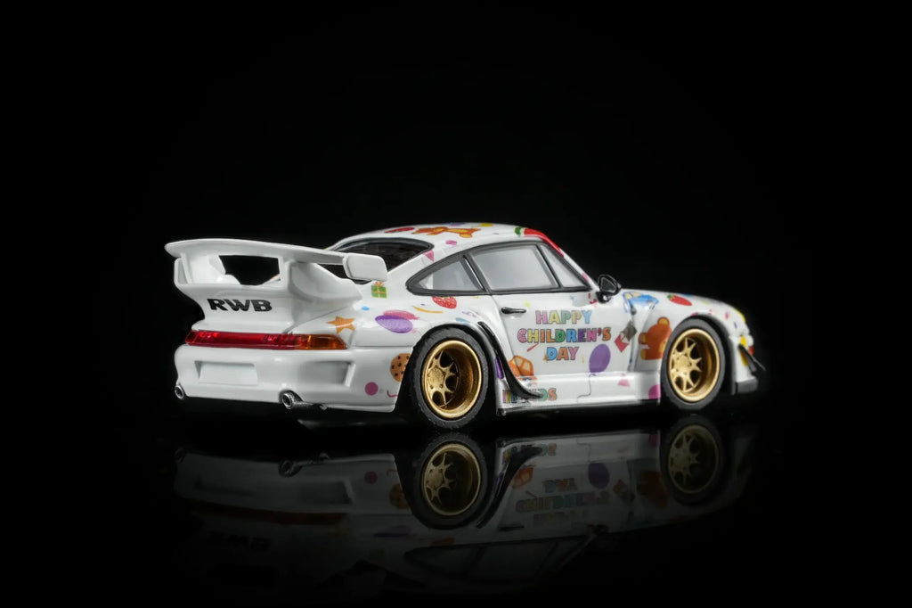 MOTORHELIX 1/64 RWB 993 Children’s Day Limited Edition M62210