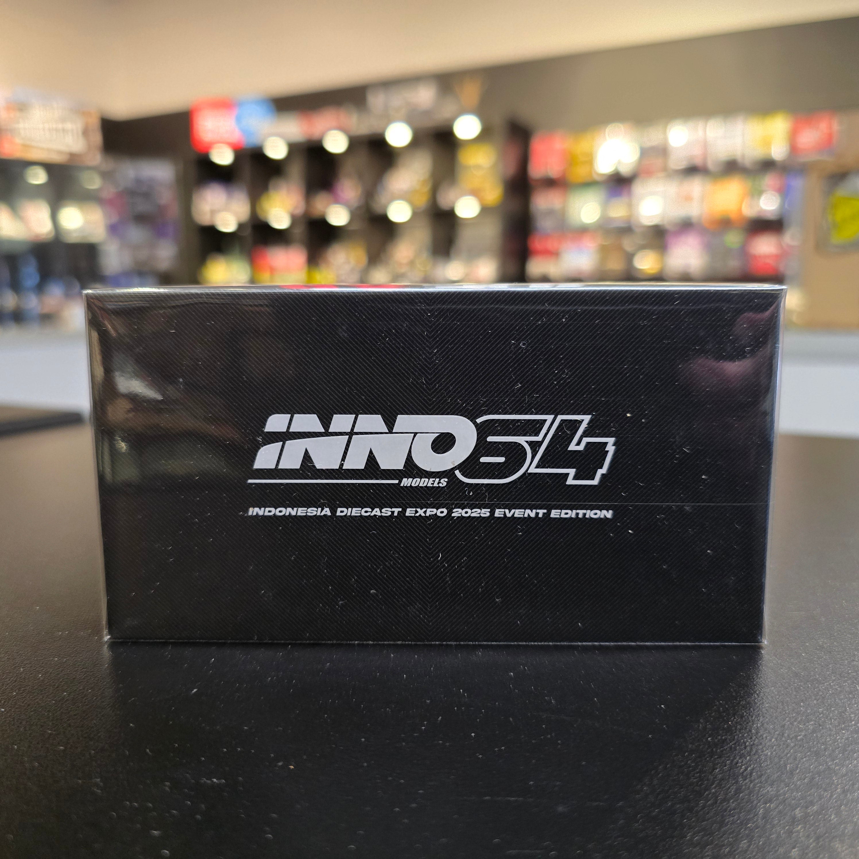 Inno64 Honda NSX NA1 Pandem Rocket Bunny Carbon - 2025 IDE Expo Exclusive