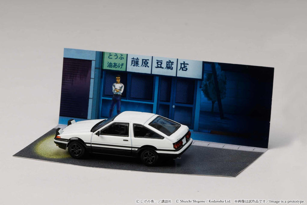 HOBBY JAPAN JDM64 1/64 Toyota SPRINTER TRUENO (AE86)/ INITIAL D Takumi Fujiwara VS Takeshi Nakazato (Includes 2 random cards) HJDMD001C