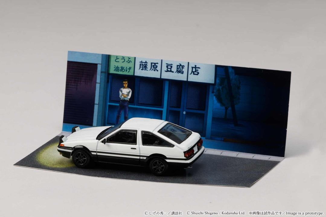HOBBY JAPAN JDM64 1/64 Toyota SPRINTER TRUENO (AE86)/ INITIAL D Takumi Fujiwara VS Takeshi Nakazato (Includes 2 random cards) HJDMD001C