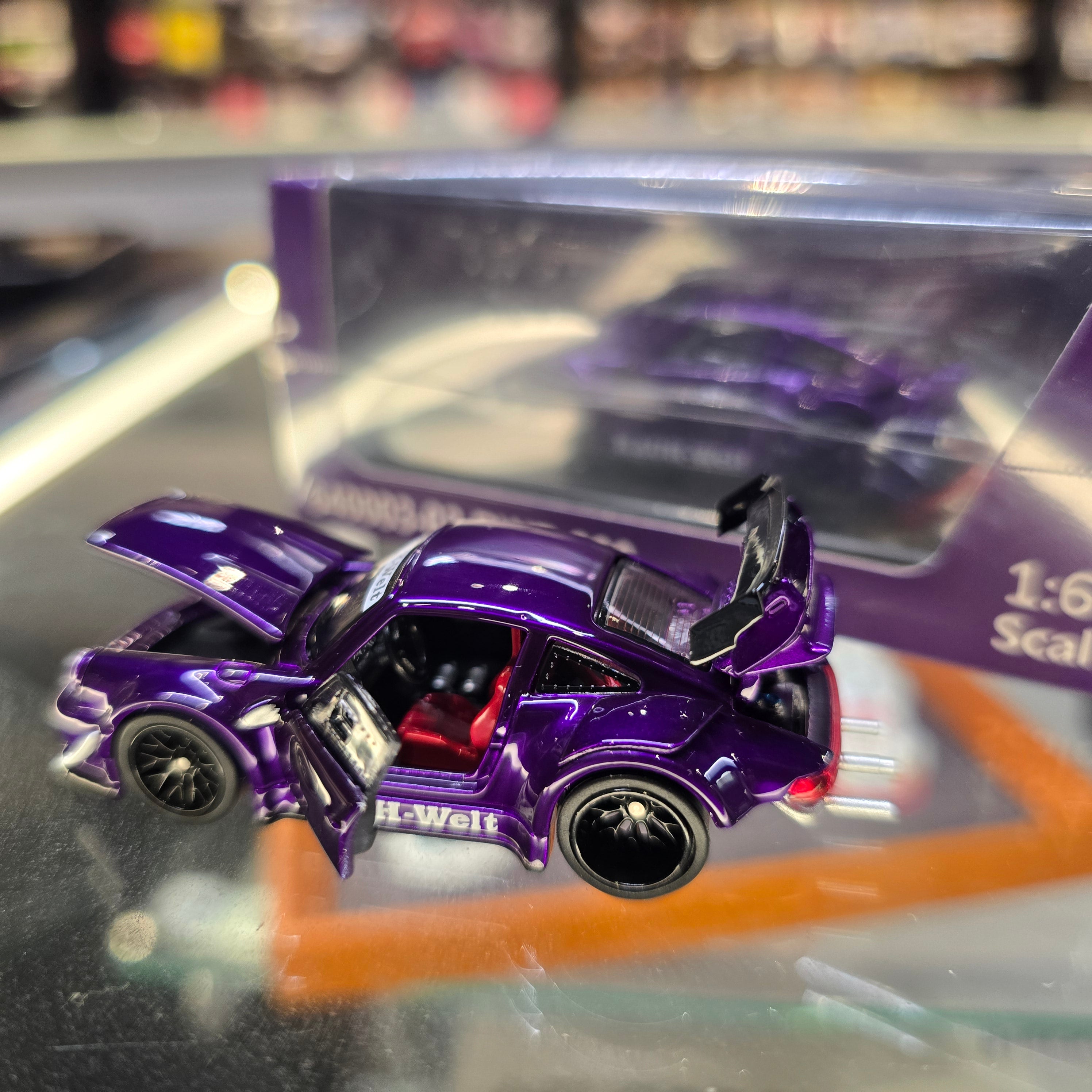 TPC FG RWB 930, Fully Opening parts Diecast Model 1:64 Purple