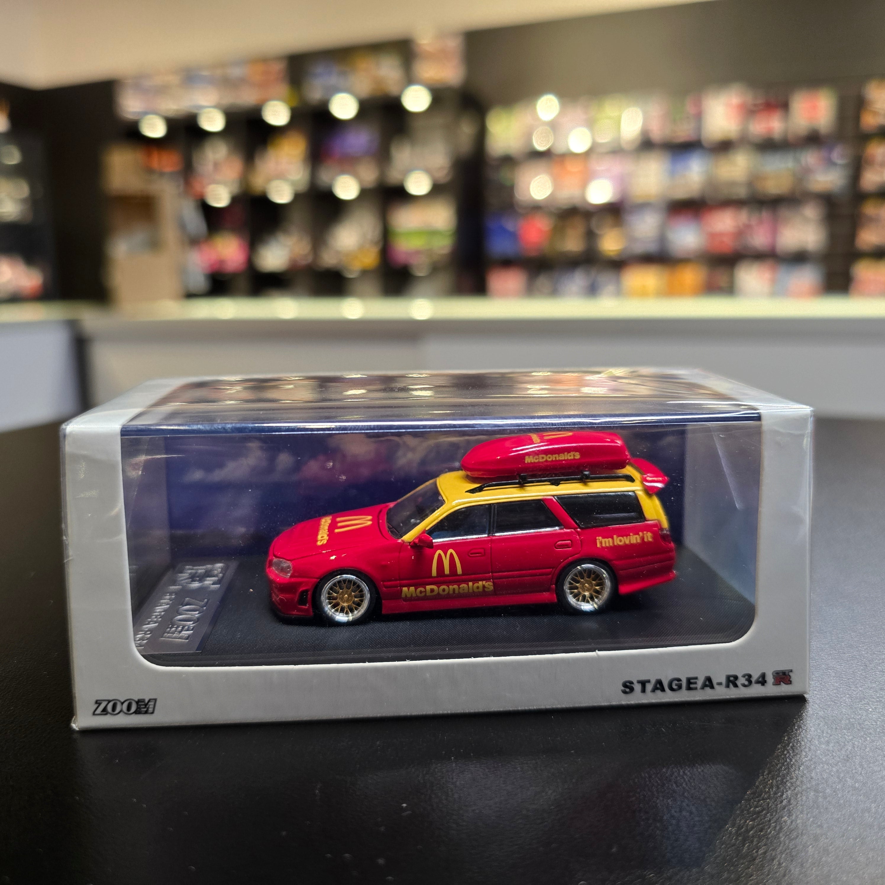 Zoom 1/64 Stagea 1st Generation WC34 260RS Wagon Diecast Model