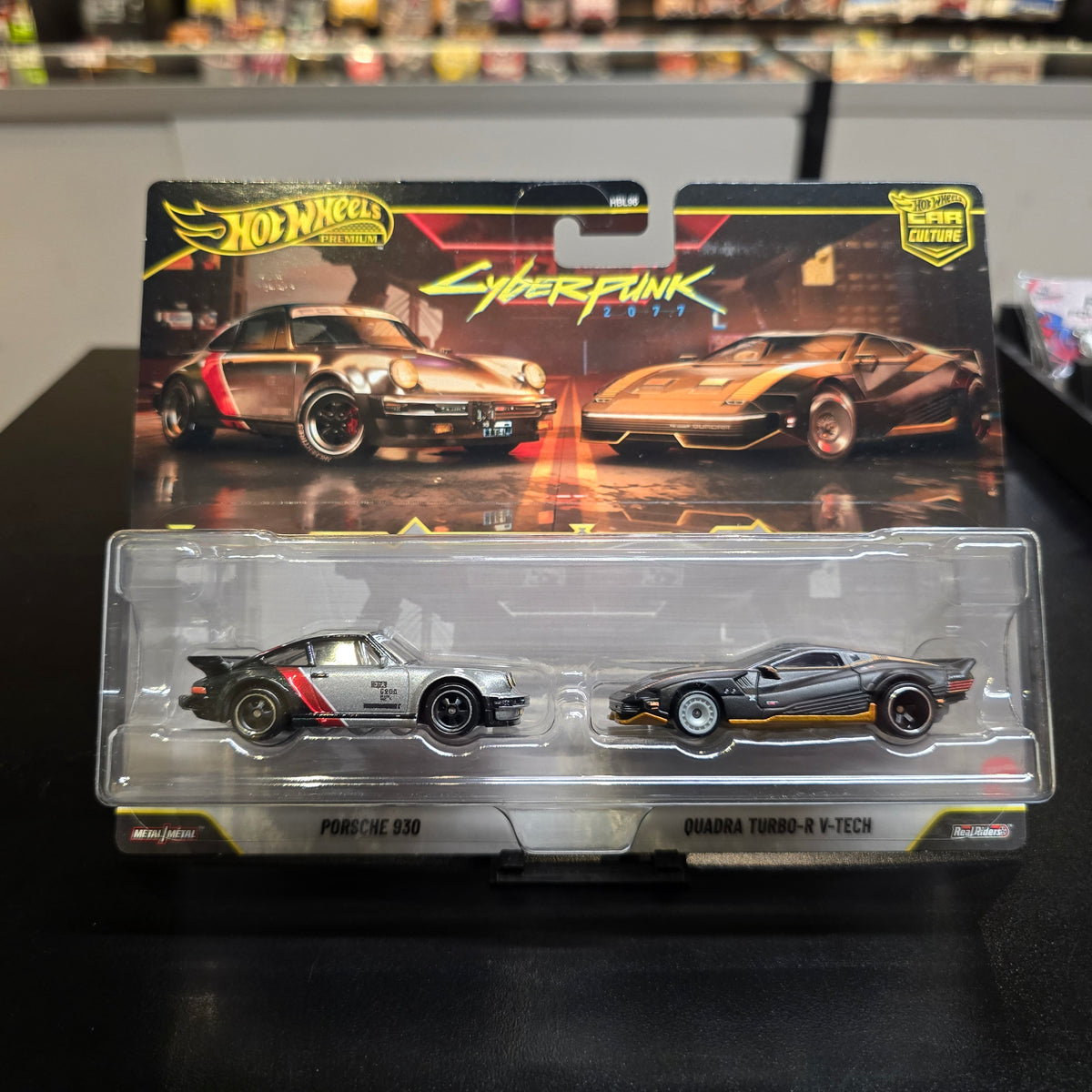 Hot Wheels Car Culture 2 Pack Cyberpunk PORSCHE 930 & QUADRA TURBO–R V-TECH