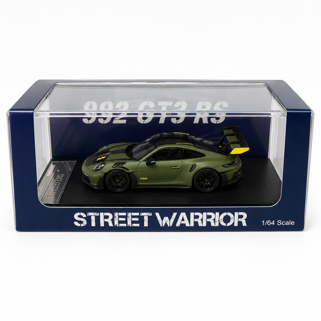 Street Weapon 1/64 Porsche 992 GT3 RS Matte Green