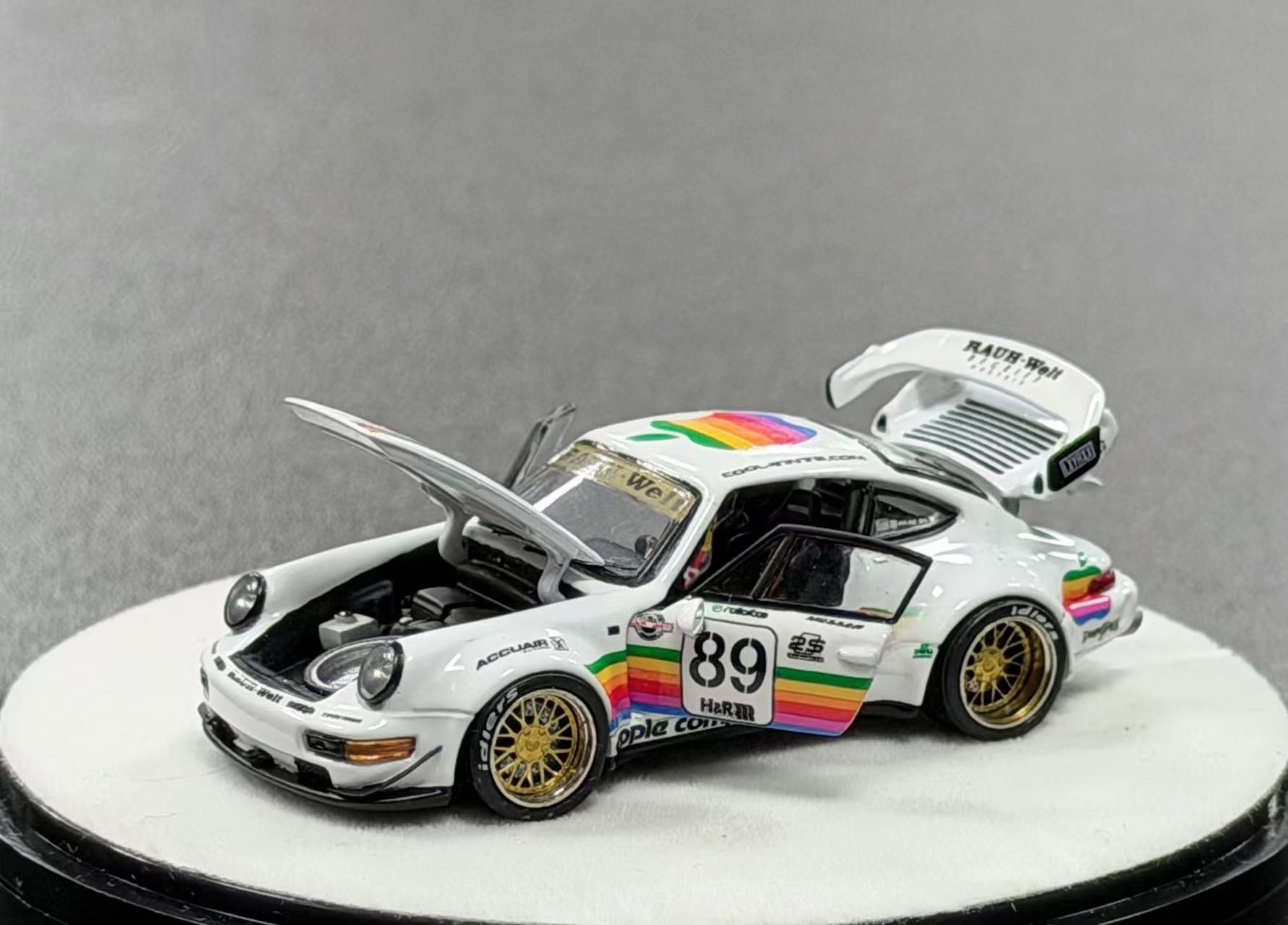 PGM 1:64 Porsche RWB 964 #89 White Apple Luxury Version