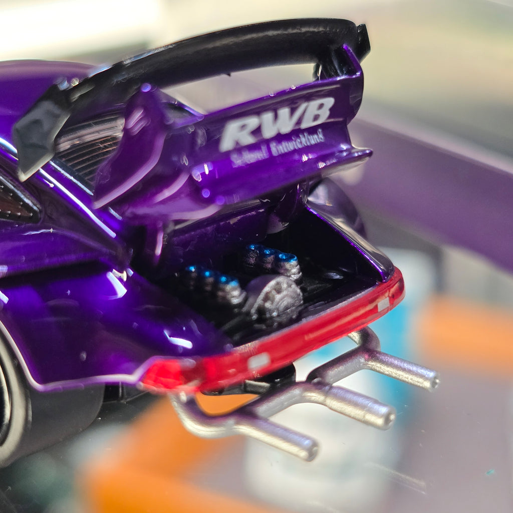 TPC FG RWB 930, Fully Opening parts Diecast Model 1:64 Purple