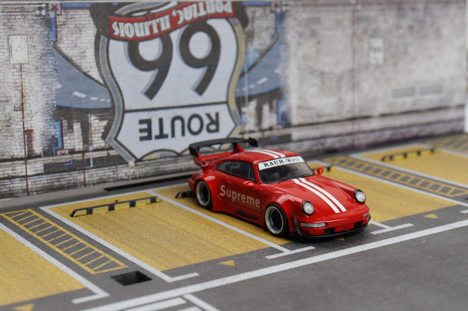 DEcode 1:64 Porsche RWB 964 Supreme Livery