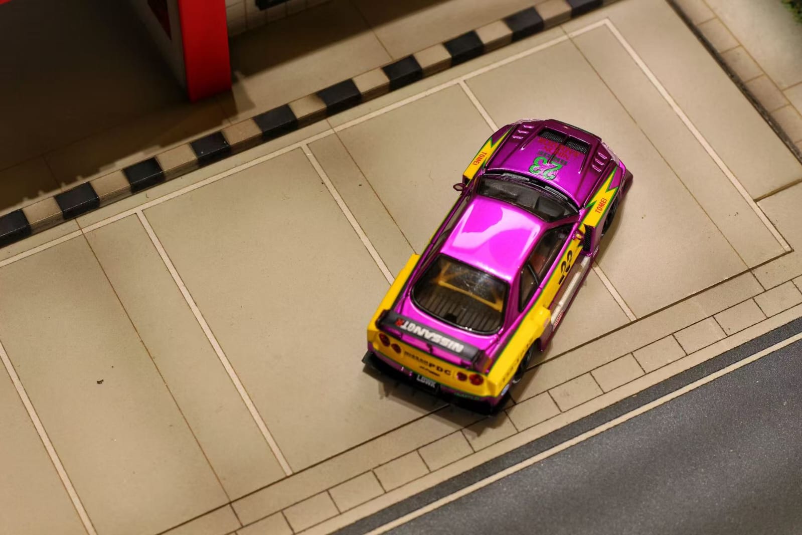Street Weapon 1:64 LBWK ER34 Diecast Model - Chromed Purple Special Edition
