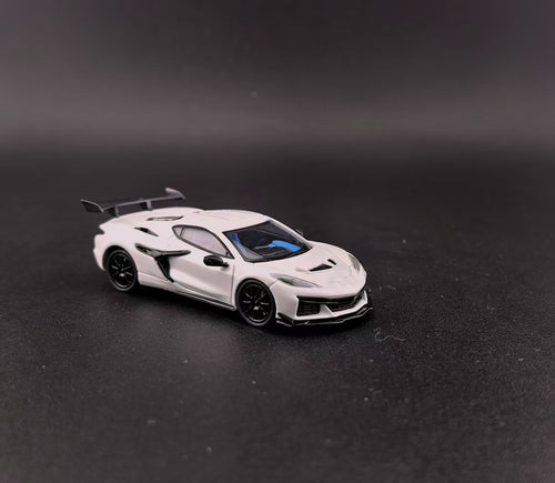 Fine Works 64 1/64 Corvette C8 ZR1 Diecast model