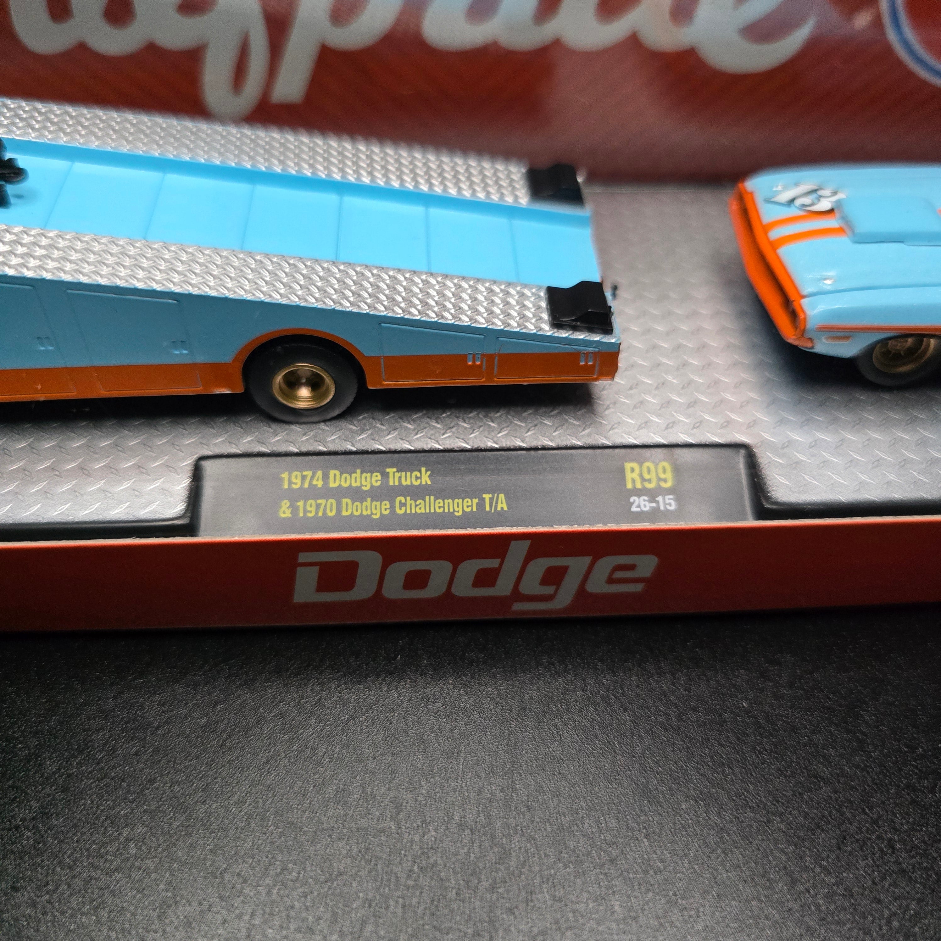M2 Machines 1974 Dodge Truck & 1970 Dodge Challenger T/A R99
