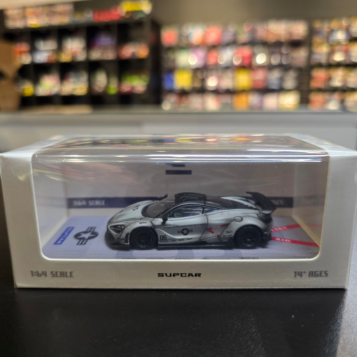 Supcar 1:64 Mclaren 720S Grey Shadow