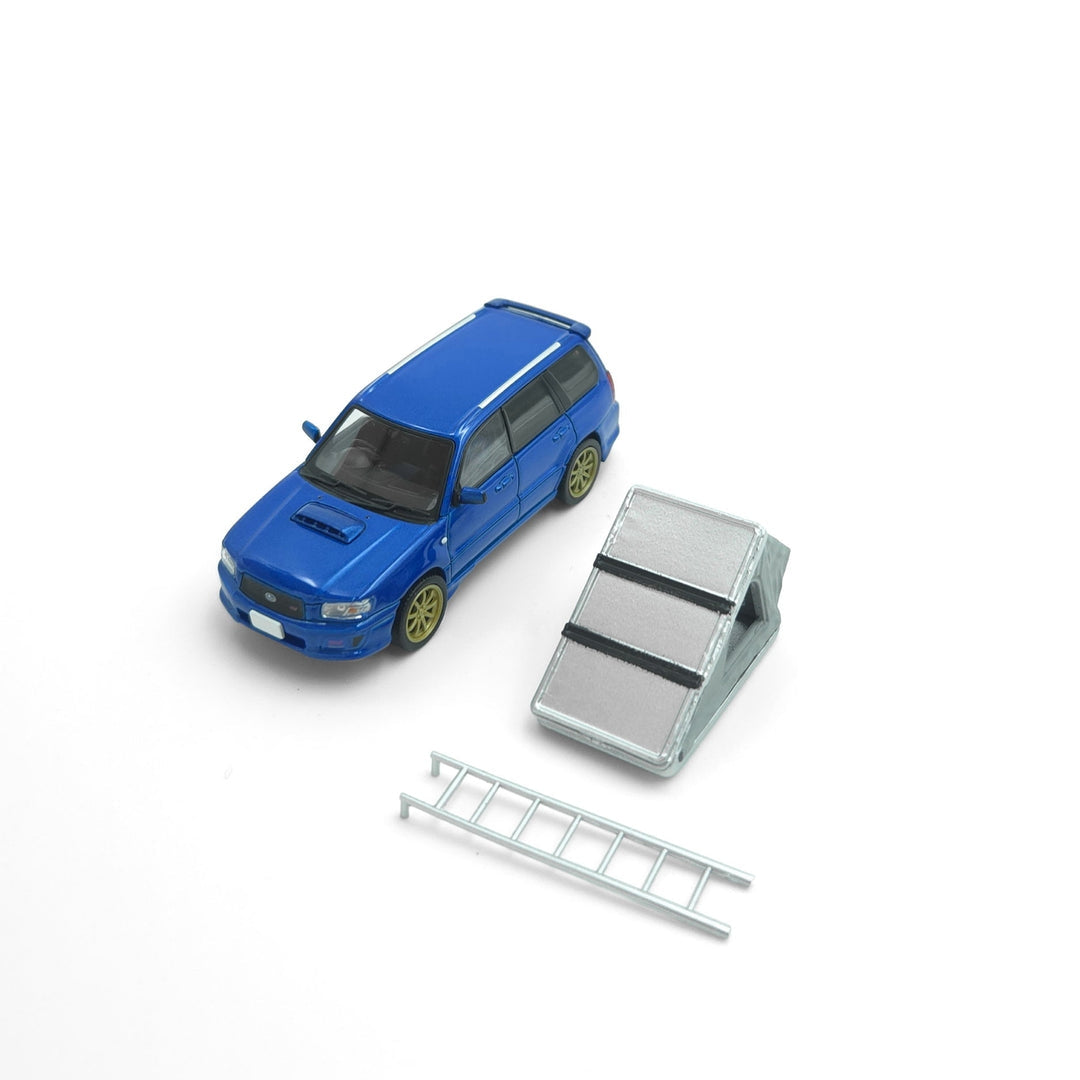1:64 Subaru Forester SG9 STI w/Car Camping Kit, Model-Model Blue
