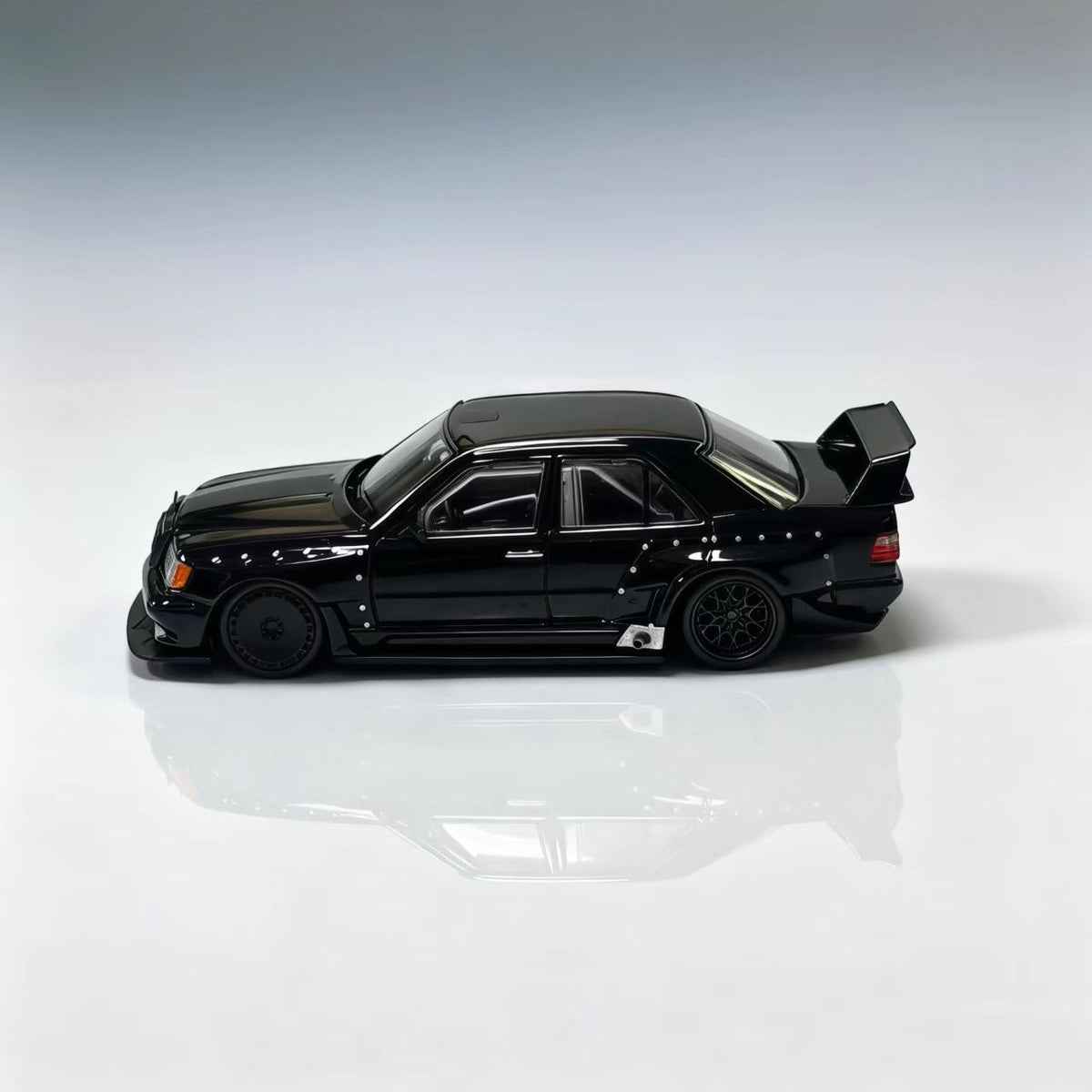 Rhino Model 1:64 Modified Mercedes Benz 190E