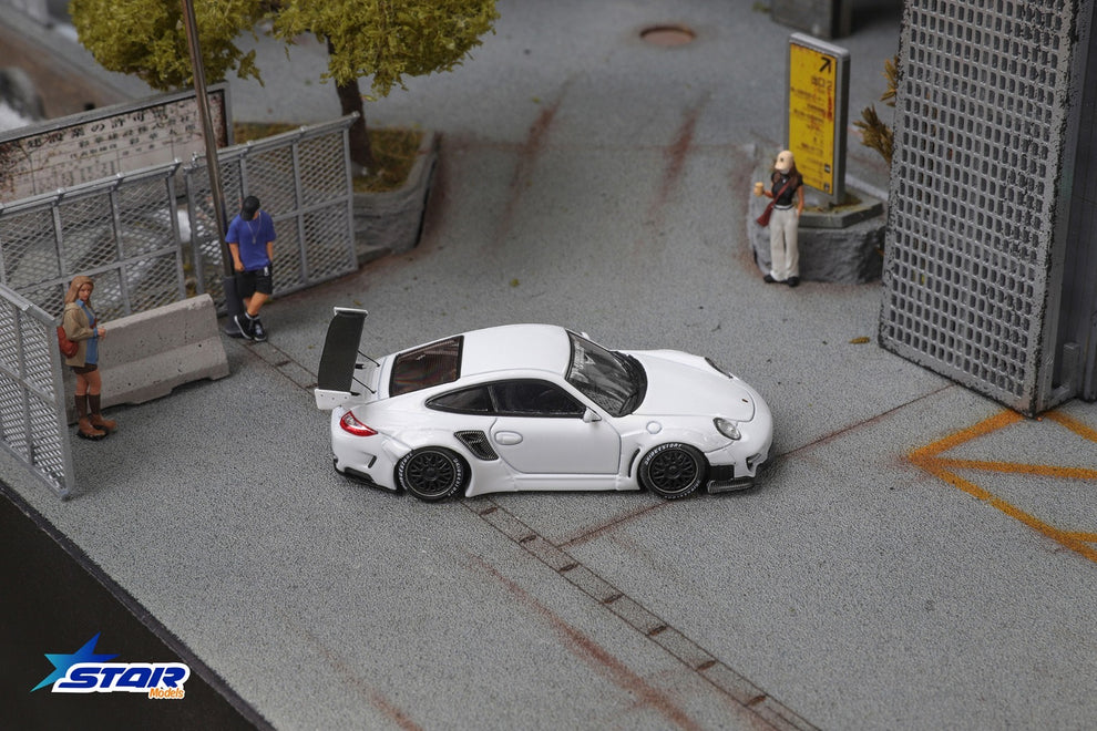 Star Model 1:64 Porsche 997 LBWK White