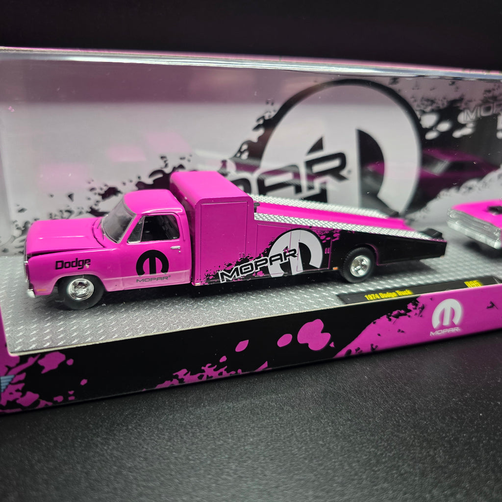 M2 Machines Hauler 1974 Dodge Truck & 1969 Dodge Dart Swinger 340 R95