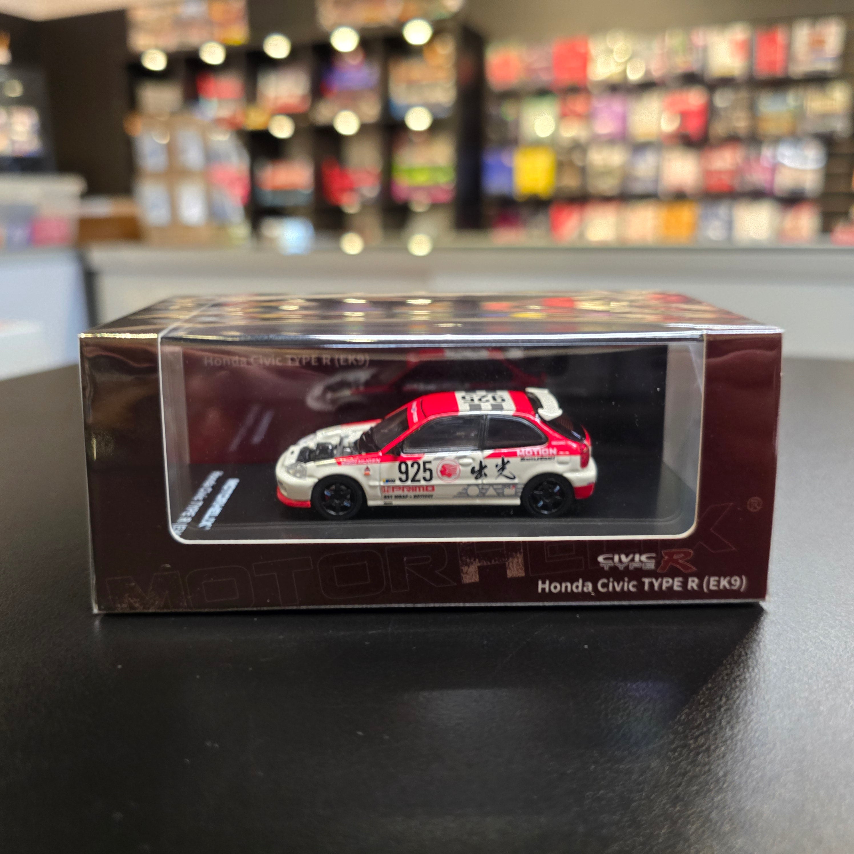 Motorhelix 1/64 Honda Civic TYPE R (EK9) Idemitsu Motion Red M65040