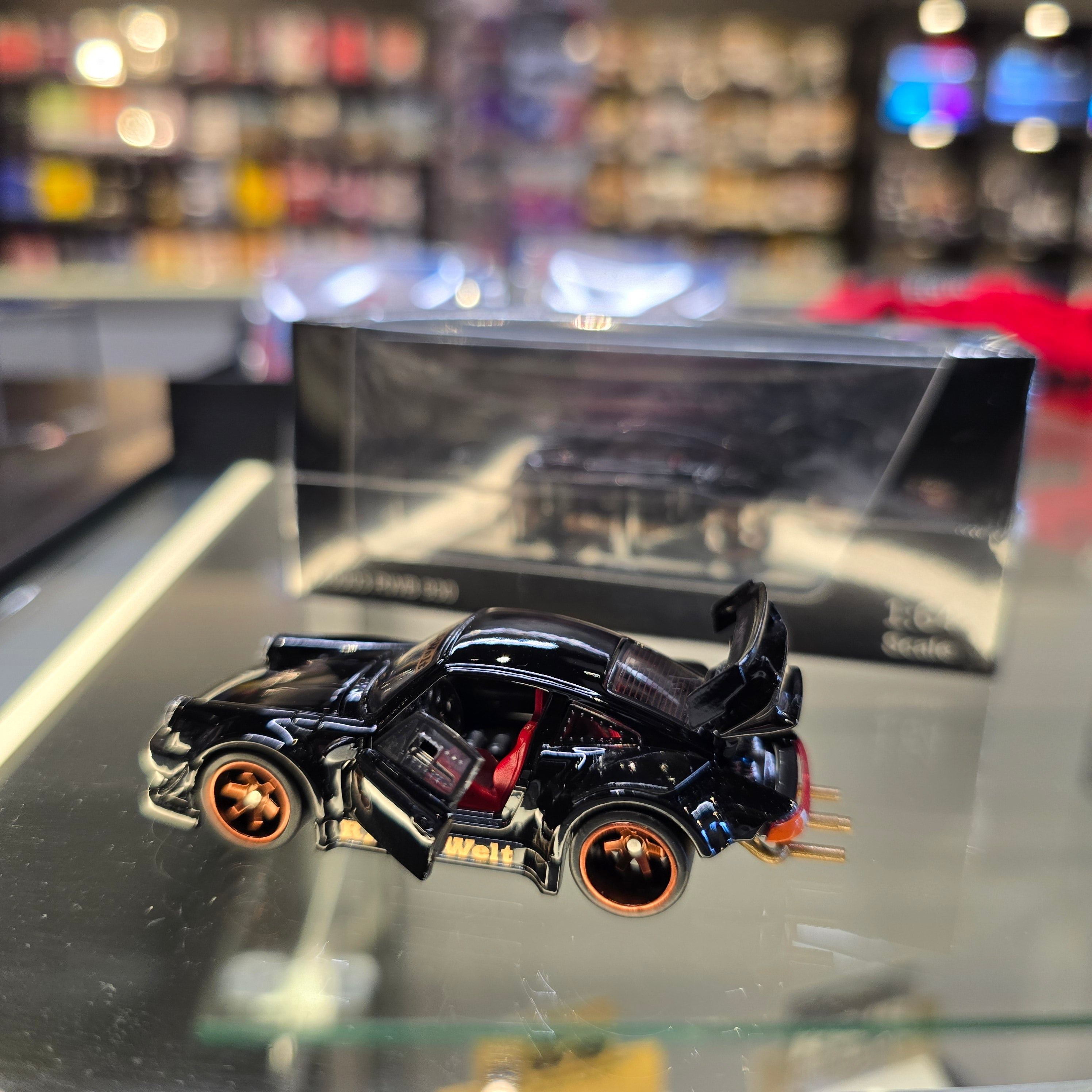 FG RWB 930 Fully Opening Black