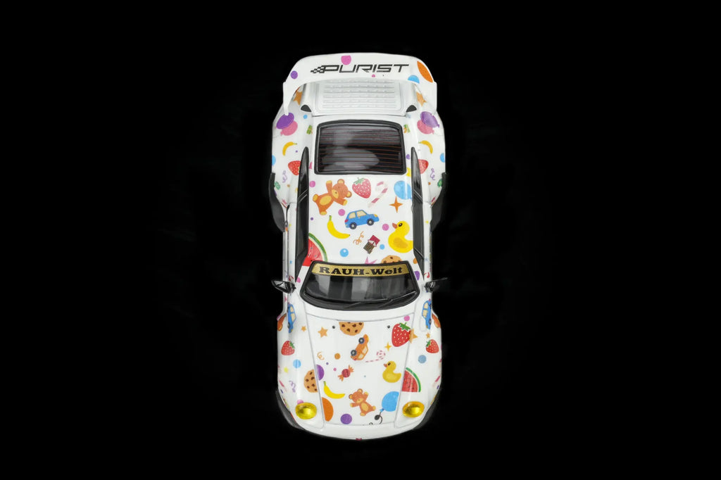 MOTORHELIX 1/64 RWB 993 Children’s Day Limited Edition M62210