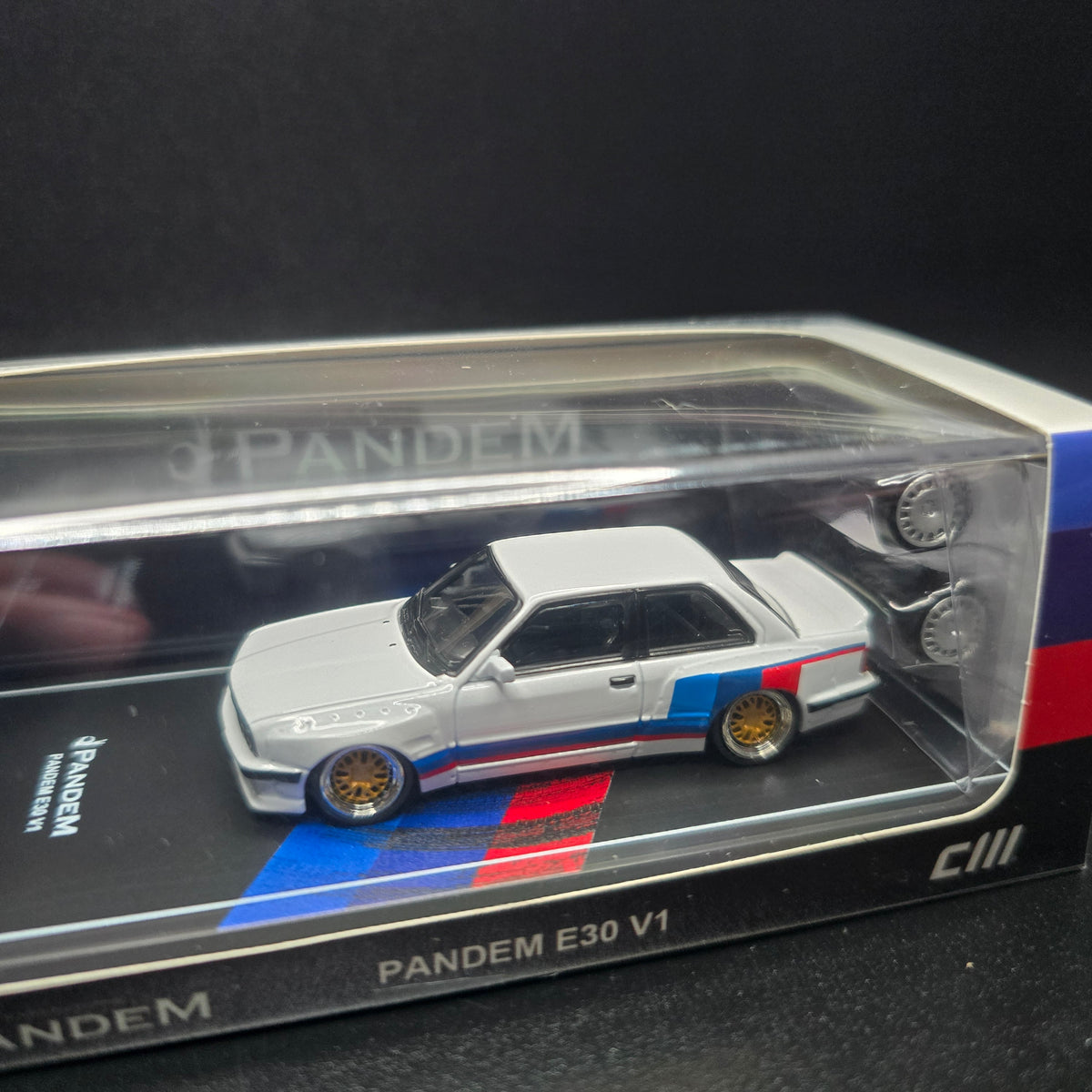 CM MODEL 1/64 Pandem M3 E30 Alpine White with M Tri-Stripes CM64-E30-02