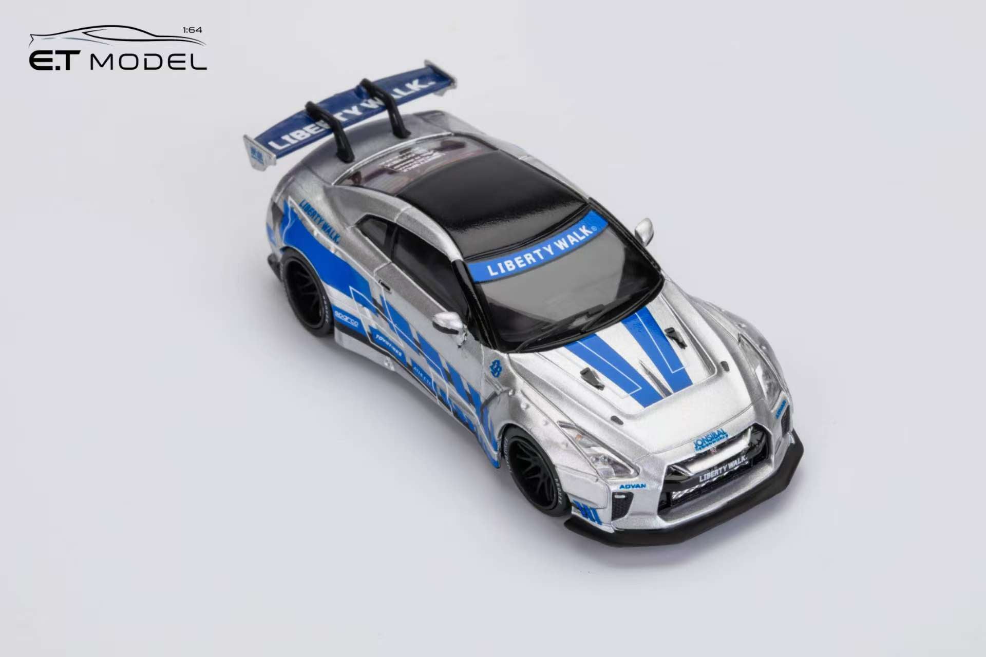 ET Model x Model Collect MC 1:64 GT-R R35 LB Widebody Modified 1.5 Version Diecast Model