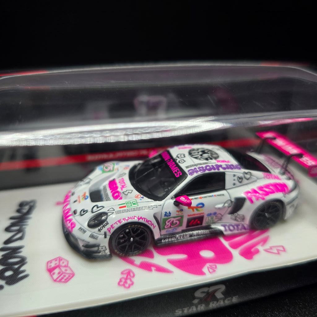 Star Race Porsche 992 GT3 R White Pink Iron Dames #85