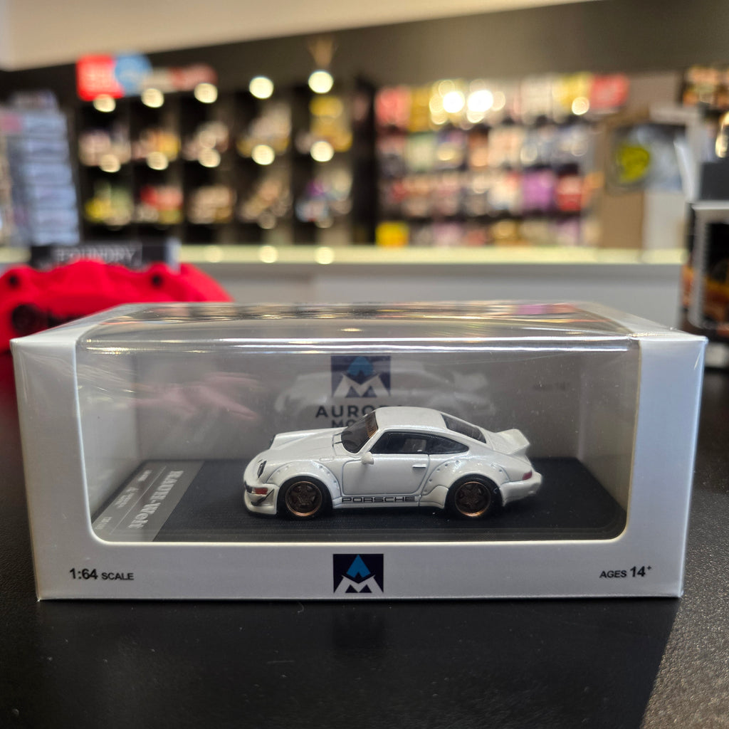 Aurora Model Porsche RWB White