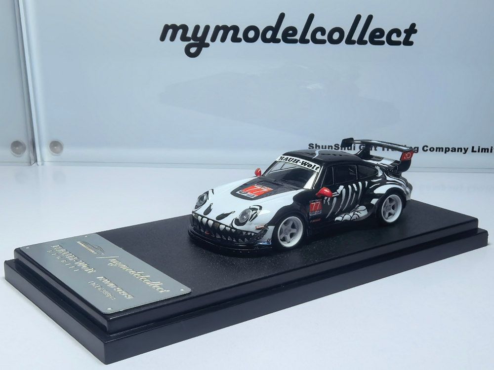 MC 1/64 RWB 993 Skeleton Bone Dragon Livery with Figure