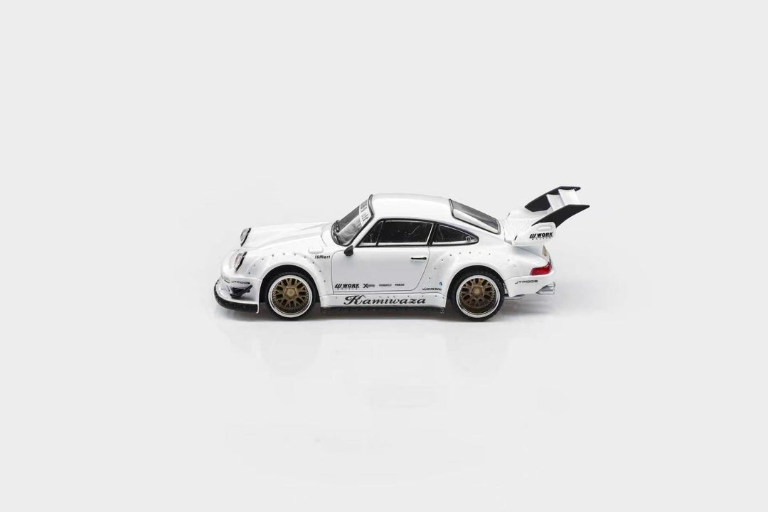 MODELMODEL 1/64 RWB 930 Kamiwaza White (Blister pack) MM64-RWB930-002