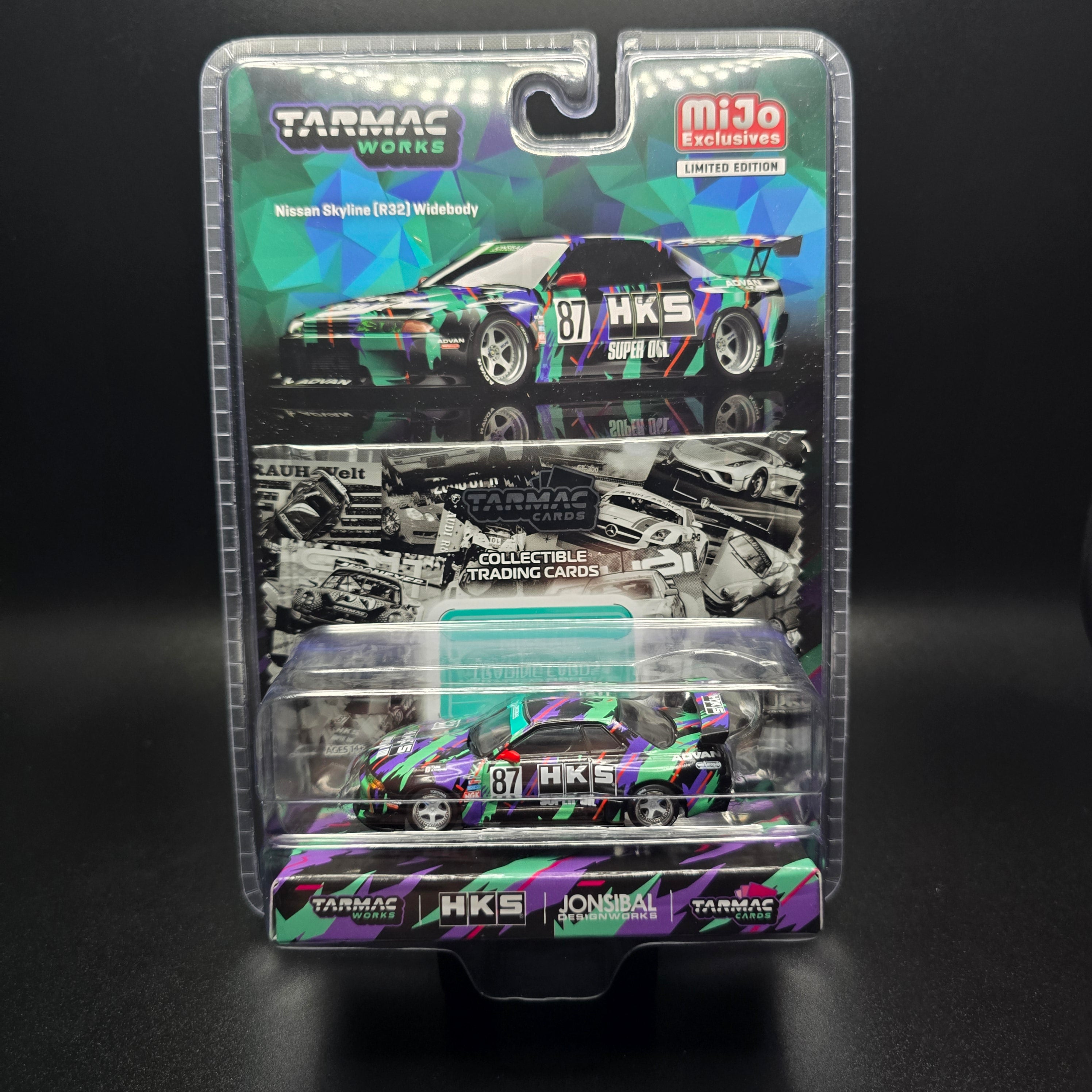 Tarmac Works 1:64 Nissan Skyline (R32) Widebody Jonsibal Designworks & HKS with Card Pack – Blue, Green, Black – Tarmac Cards