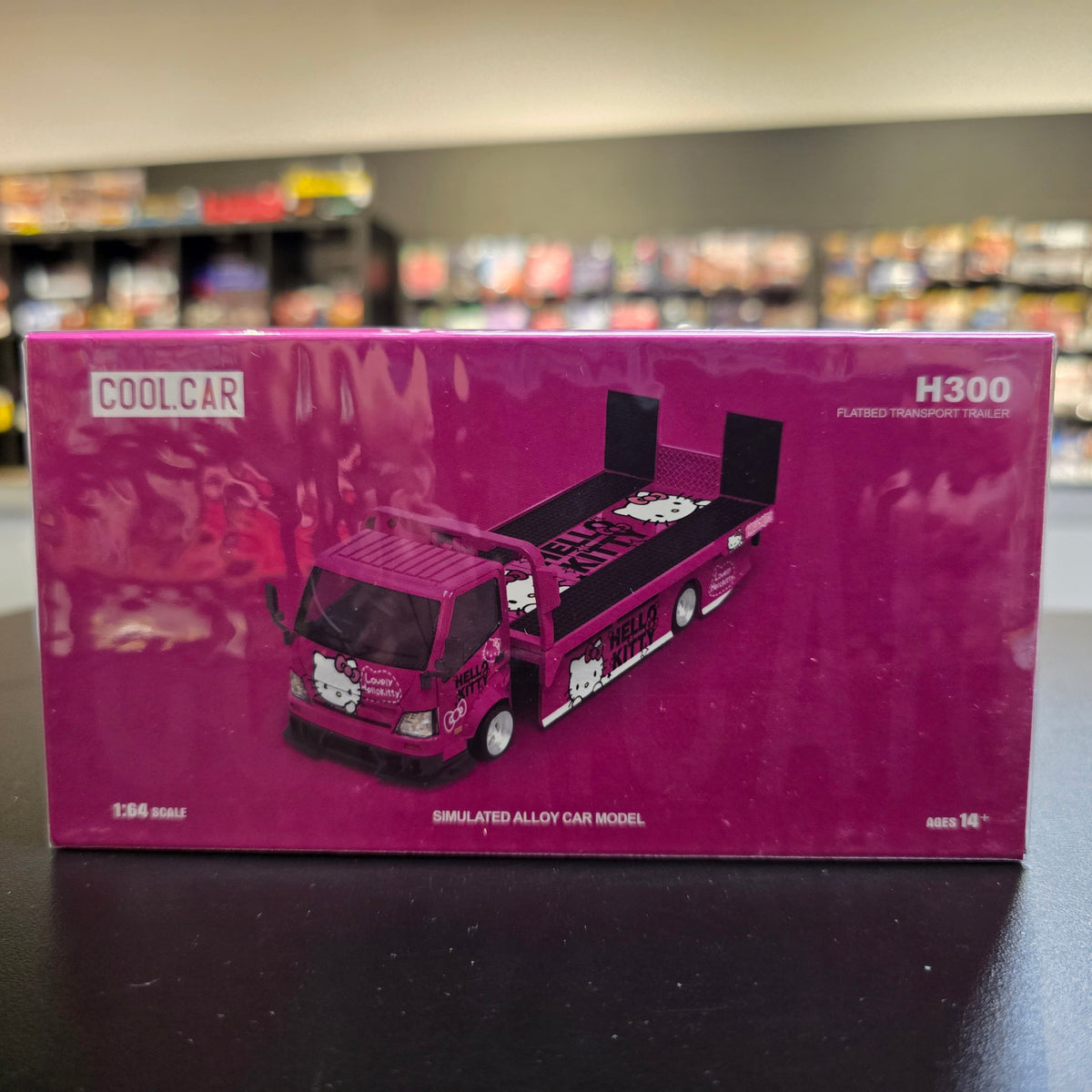 Coolcar 1:64 H300 Car Transport Hauler Pink Hello Kitty Livery