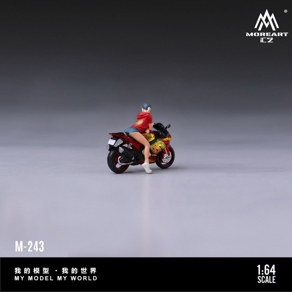 MoreArt 1:64 McQueen Suzuki Motorcycle Trendy Woman Figure Set Resin Model
