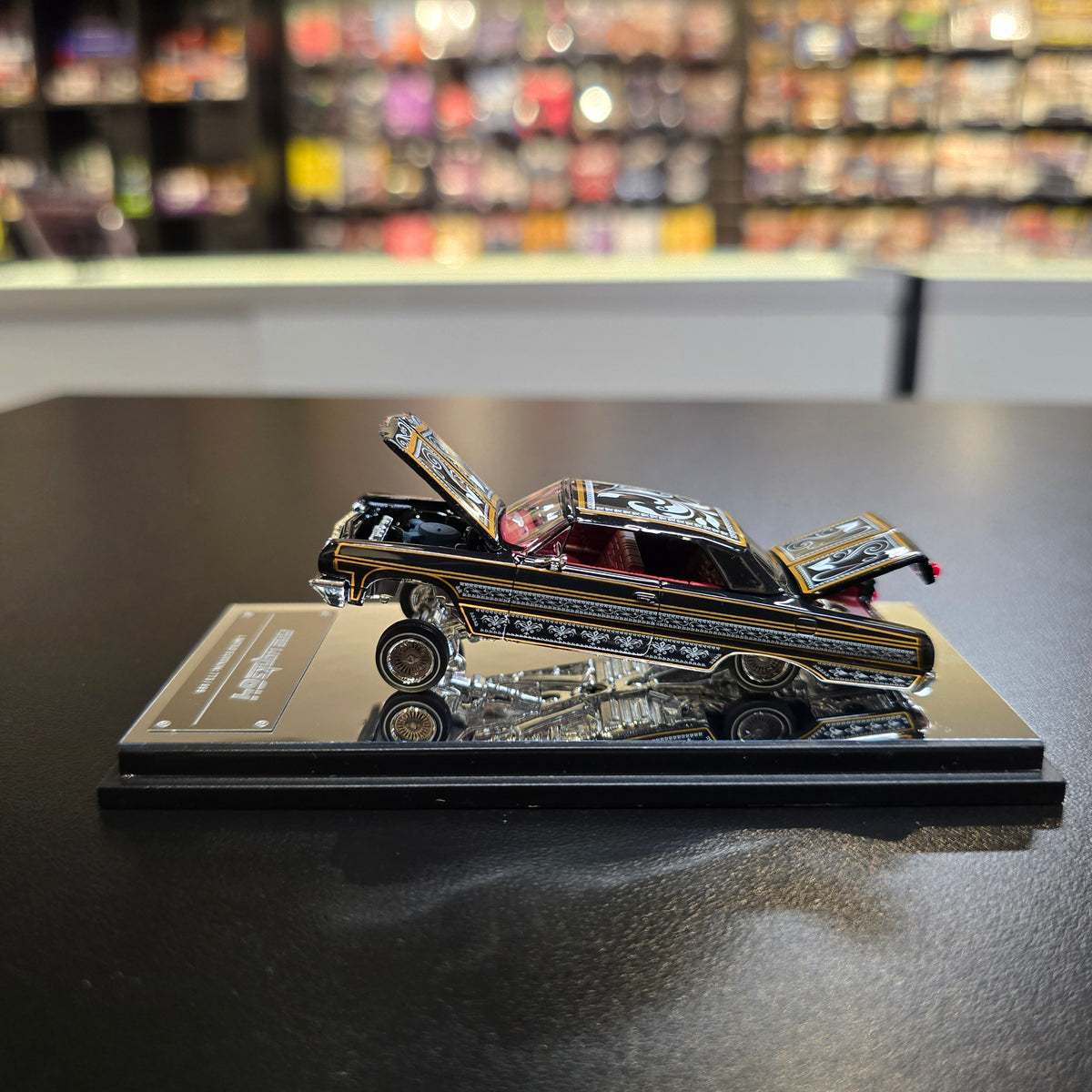 Fine Works 64 1:64 Lowrider Impala Black and Gold Bomber Car