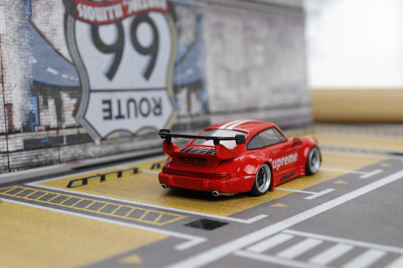 DEcode 1:64 Porsche RWB 964 Supreme Livery